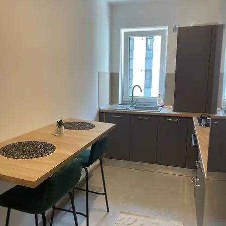 Apartment Qualisapartmentbv *