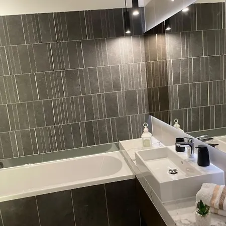 Apartment Qualisapartmentbv *