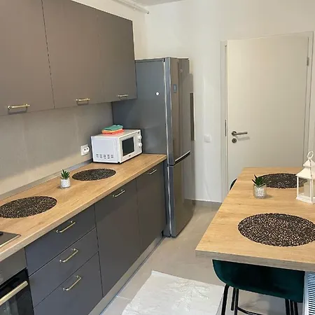 Qualisapartmentbv