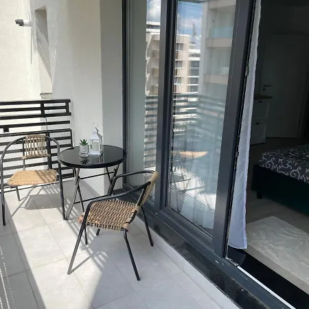 Qualisapartmentbv Apartment